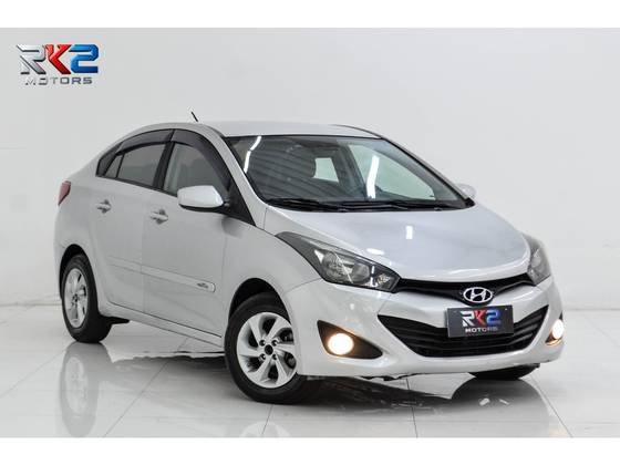 HYUNDAI HB20S 1.6 COMFORT PLUS 16V FLEX 4P MANUAL HYUNDAI HB20S 1.6 COMFORT PLUS 16V FLEX 4P MANUAL